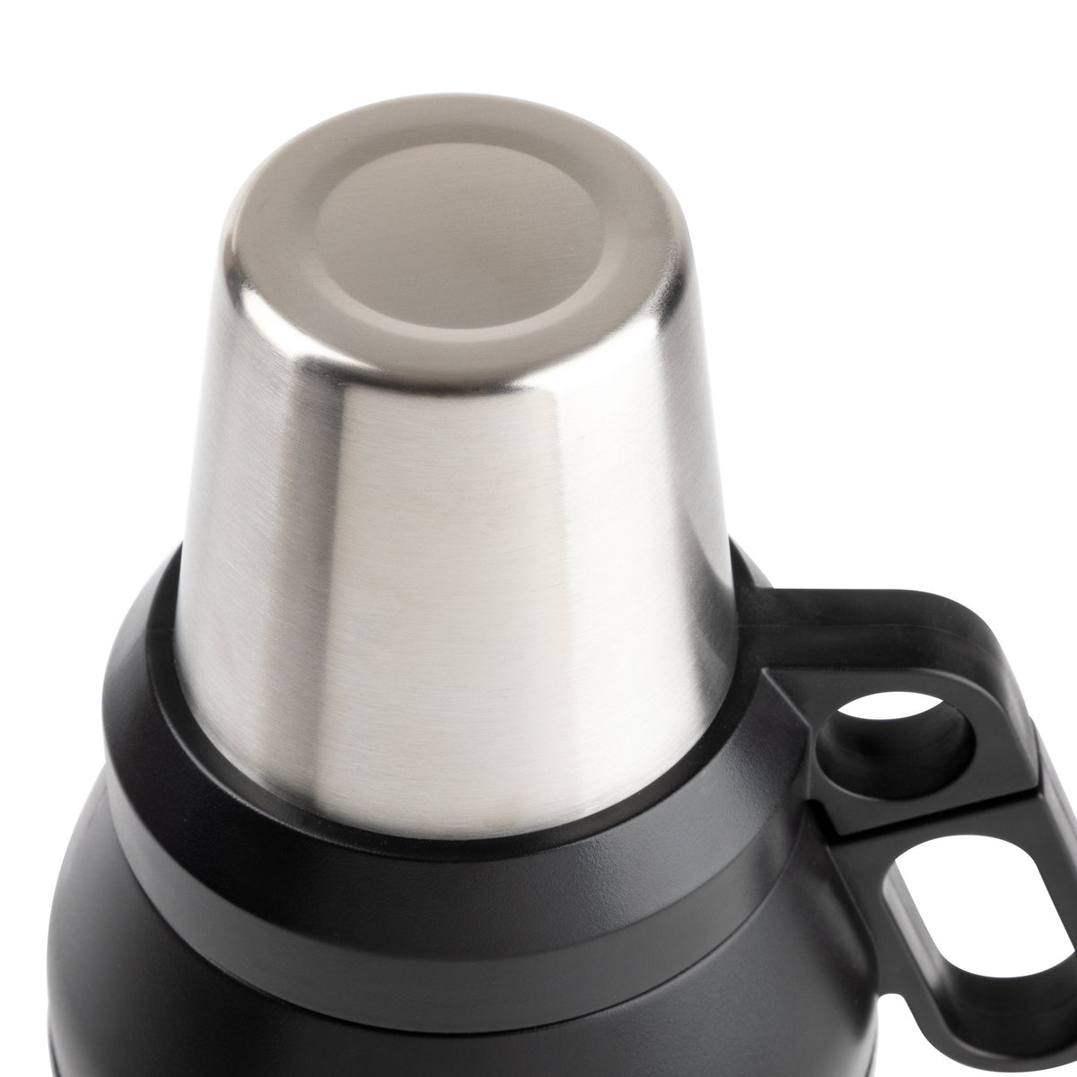 64-oz-stack-growler-w2 32701-WEB_04_0076d48d-5559-4d08-910c-361263018e65.jpg