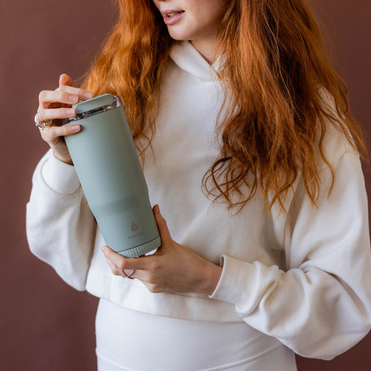 30-oz-groove-tumbler-d2 4Manna_Website_Lifestyles-17.jpg
