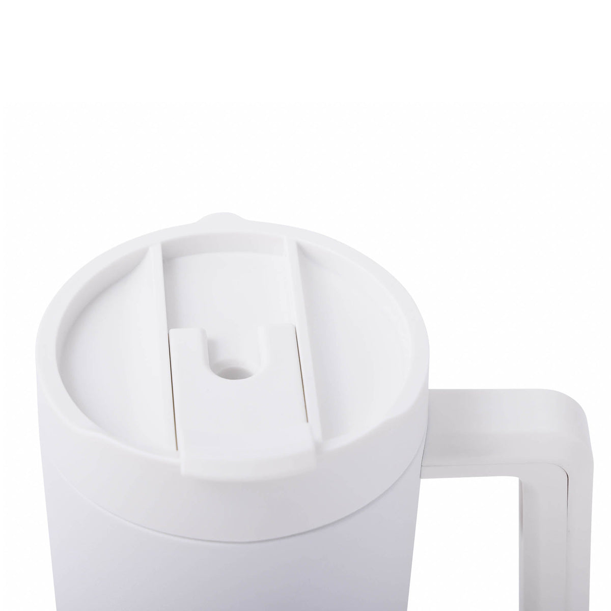 40-oz-top-tumbler-e5 CoreHome_MannaHydration_Whites_Raw-52.jpg